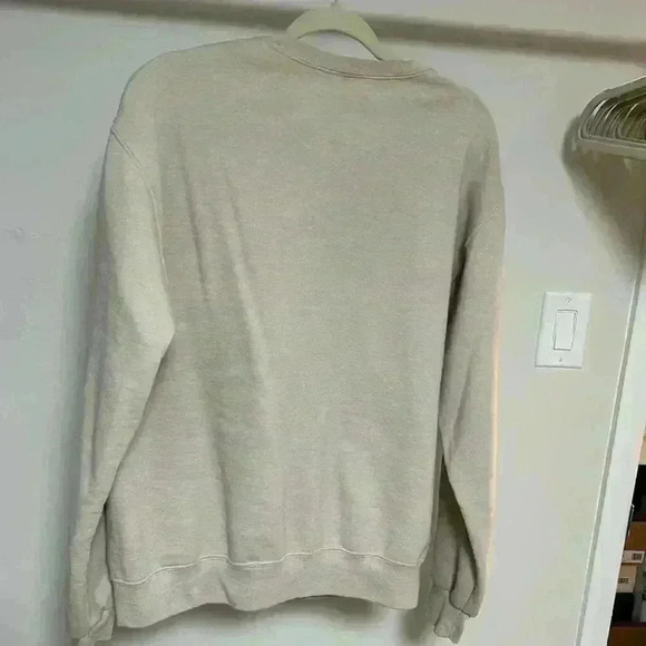 Whinnie the Pooh Sweater - Picture 2 of 2